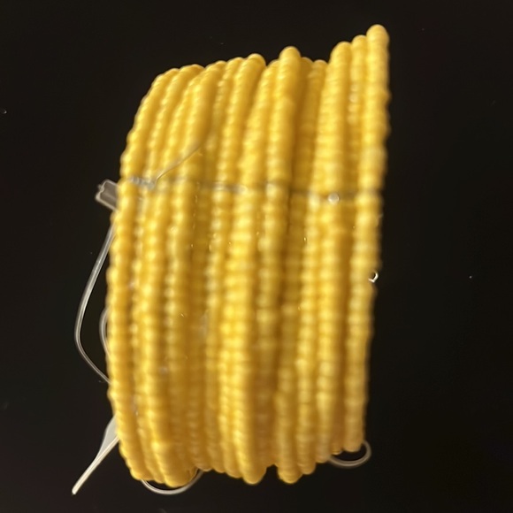 Boho chic bead bangle in many colors - Picture 6 of 12